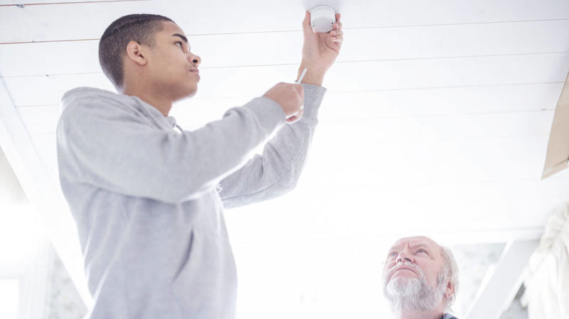 Kertaluenteinen ystävätoiminta